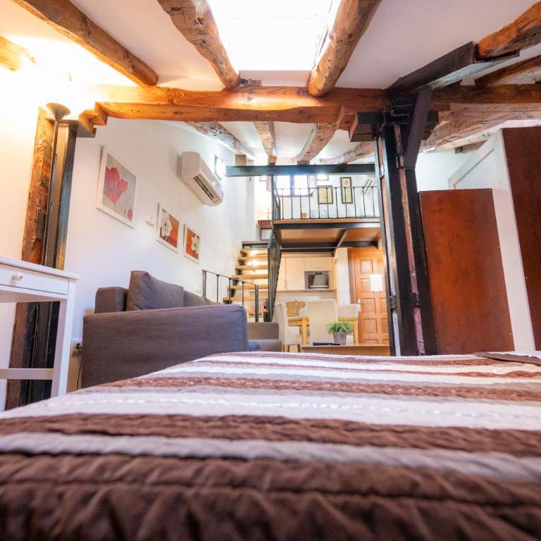 Apartamentos Huertas 10 - Maisonette-Suite - 24