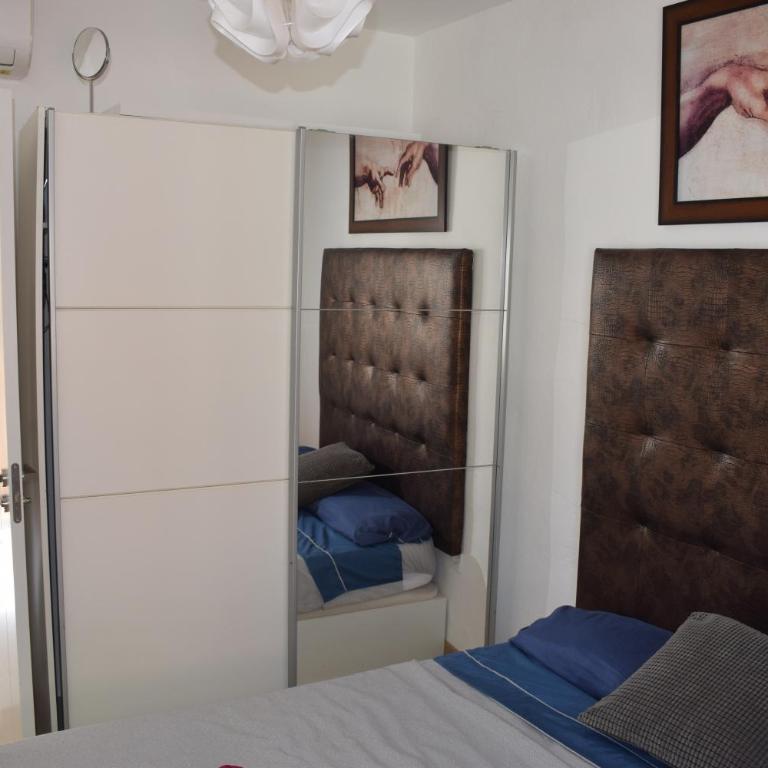 Vialia Apartments - Two-Bedroom Apartment - 25