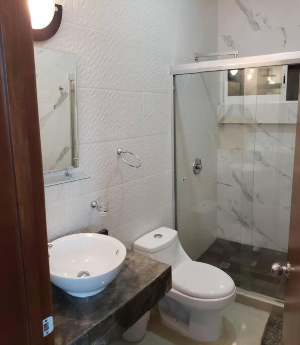 Milan cuatro. 2 cuadras de Playa del delfin - Two-Bedroom Apartment - 2