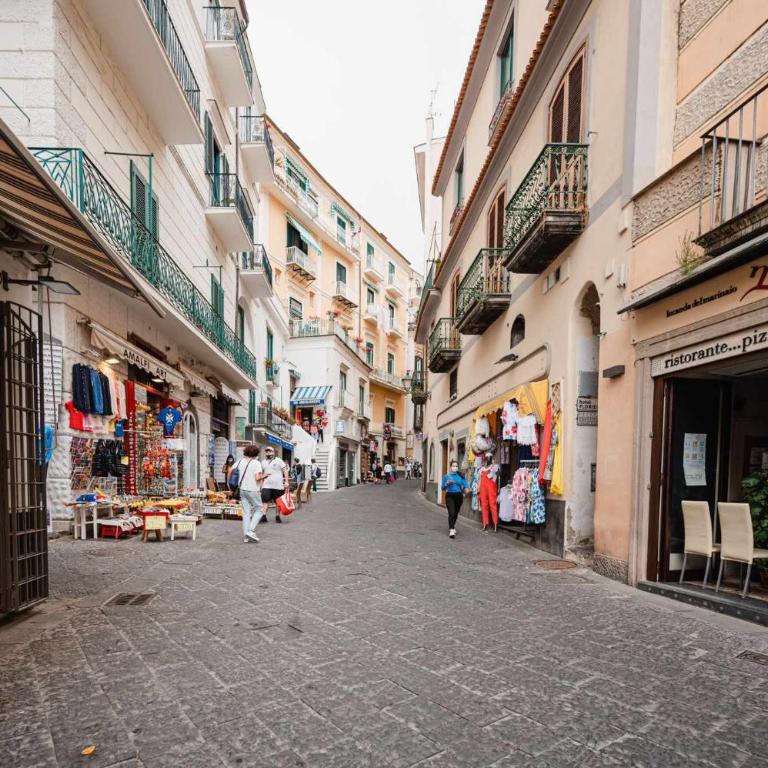 White Amalfi - Centro Storico by ItalianHost - Appartamento con 2 Camere da Letto - 51