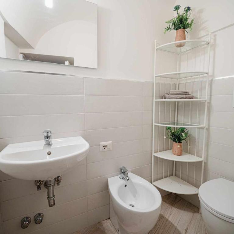 White Amalfi - Centro Storico by ItalianHost - Appartamento con 2 Camere da Letto - 53