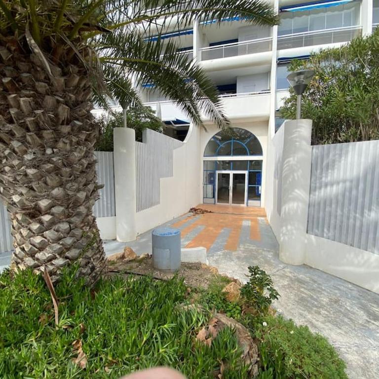 Le Murmure du Palmier * Mer à 2 min * Parking Privé * Terrasse - Apartment with Terrace - 28