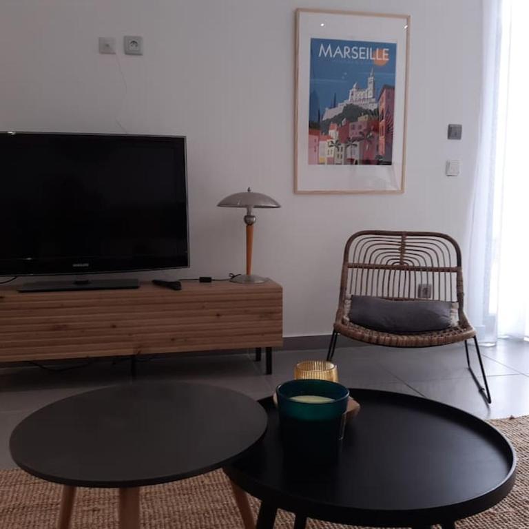 Grand studio avec patio - Appartement 1 Chambre - 6