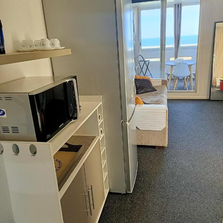 Studio Vue Mer 100 m de la plage - Apartamento de 1 dormitorio - 2