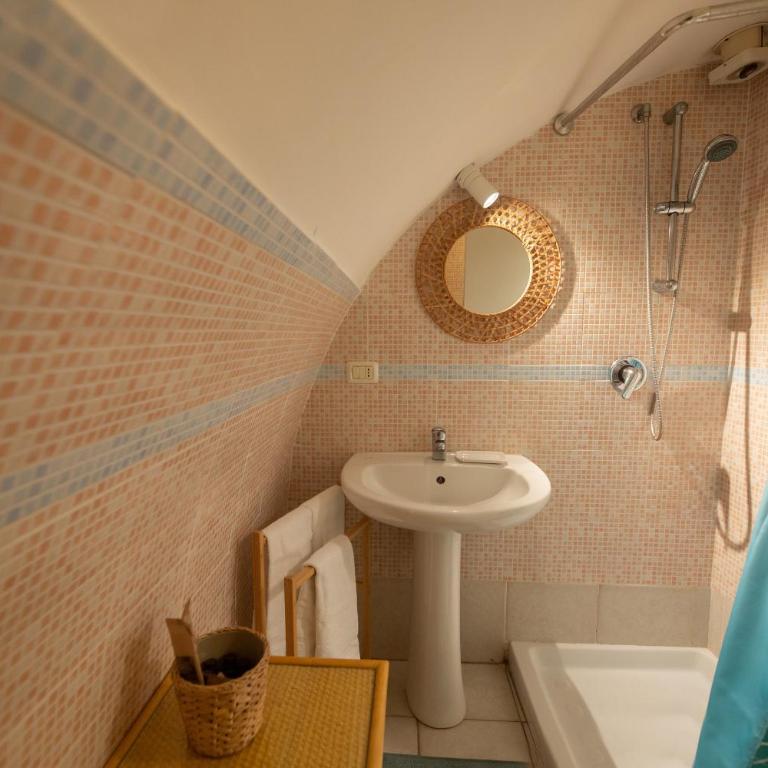 Casa Marisa - Appartamento con 1 Camera da Letto - 11