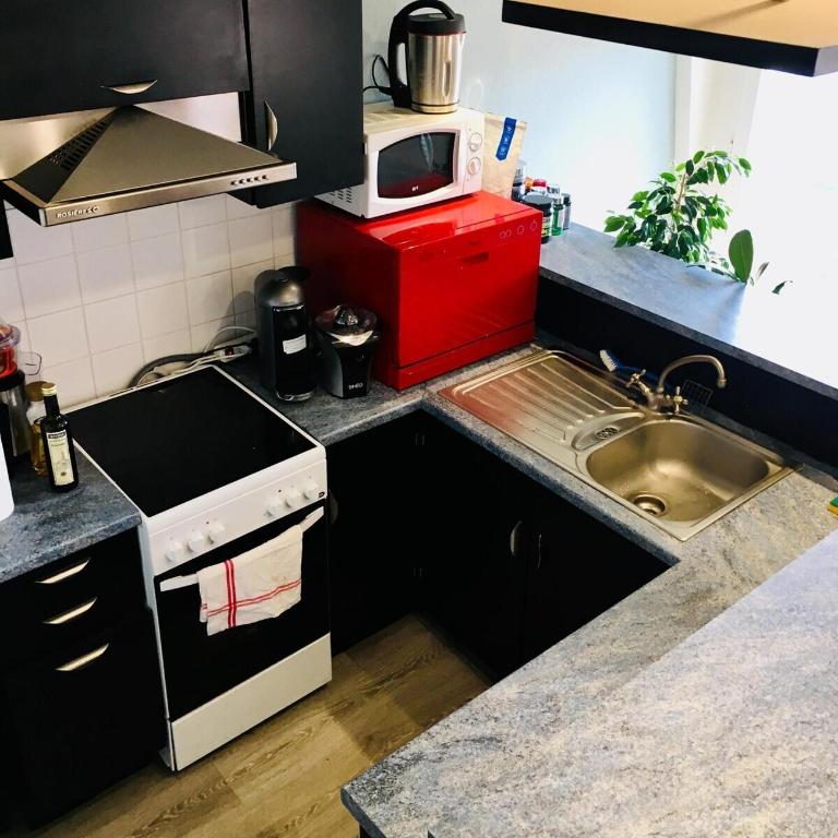 Rouen : Vue panoramique sur la seine avec parking - Appartement Supérieur - 25