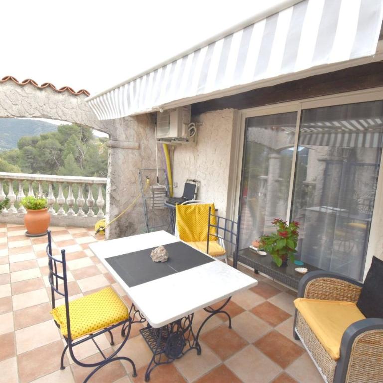 Studio climatisé et sa terrasse privée en villa - Studio - 8