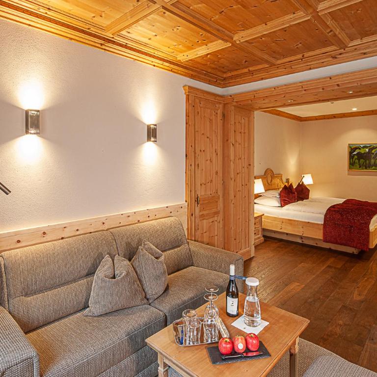Romantik Hotel Oberwirt - Turmsuite - 1