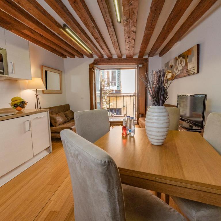 Apartamentos Huertas 10 - Suite - 5