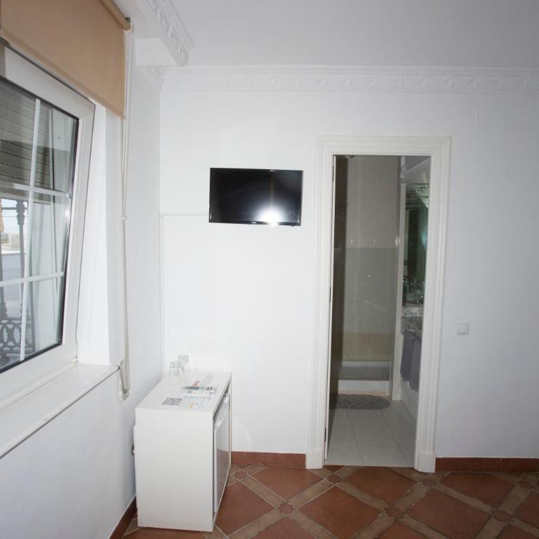 Alojamiento el Chaparro Barbate junto a la venta el loro - Habitación Doble con baño privado - 2 camas - 7