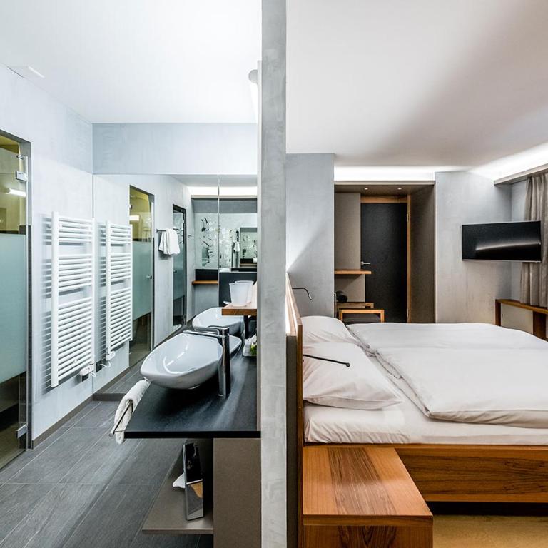 Hôtel des Bains de Saillon - Suite - 3