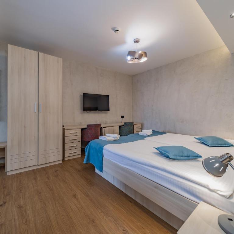Hotel City Code Vizura garni RENEW - Dvokrevetna Soba sa Bračnim Krevetom/Zasebnim Krevetima - 4