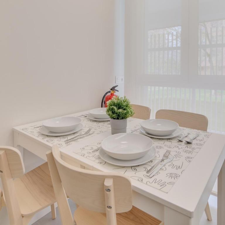 Apartamentos Pamplona Confort by Clabao - One-Bedroom Apartment - 8