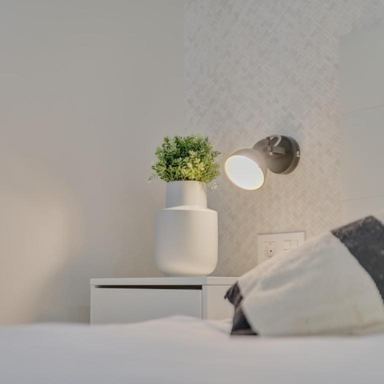 Apartamentos Pamplona Confort by Clabao - One-Bedroom Apartment - 9