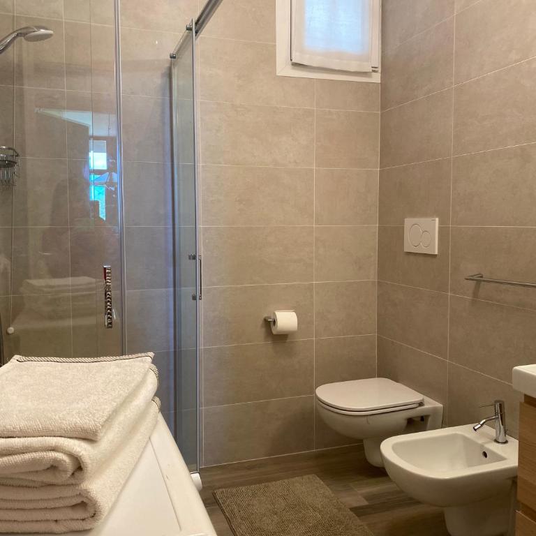 Flowers & garden apartment con vista lago - Casa con 2 Camere da Letto - 32