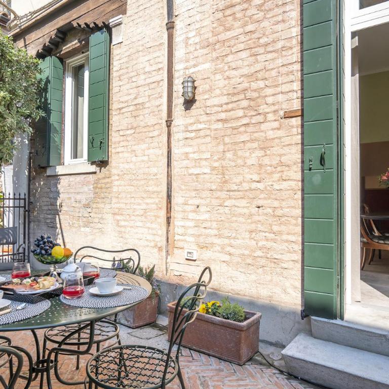 Ca' Margherita Secret Garden - One-Bedroom Apartment - 2