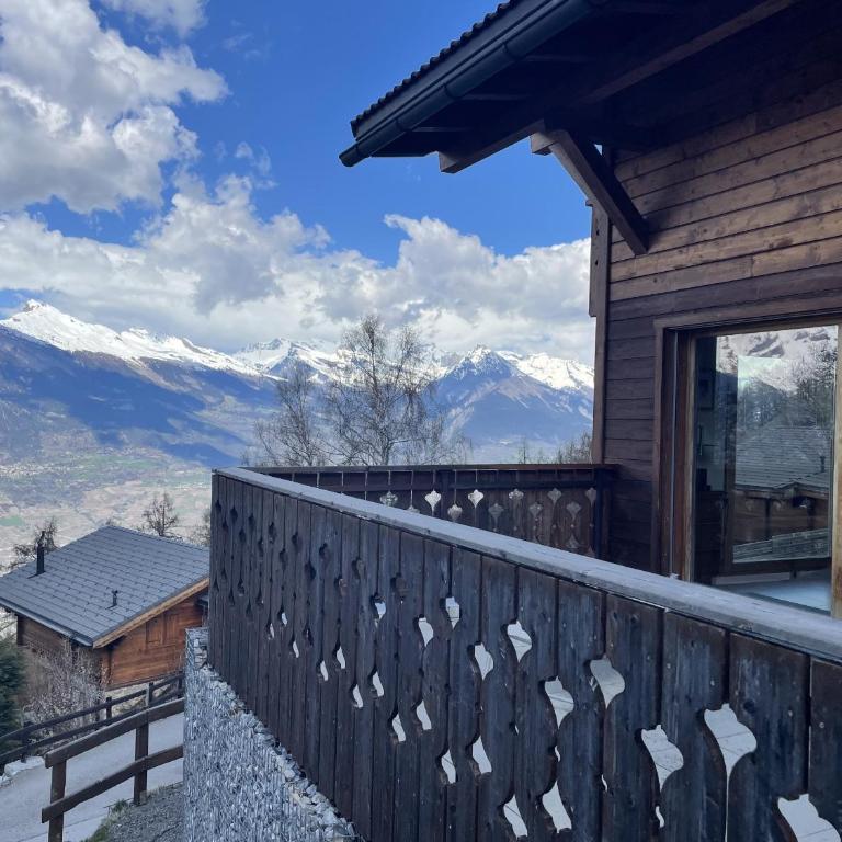 Chalet Freya - Superior Chalet mit Balkon und Bergblick - 32