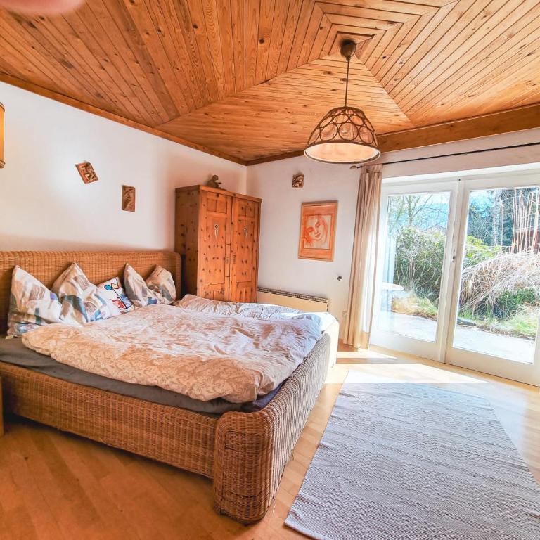 Ruhige Wohnung mit schönem Eigengarten in Seeboden am Millstättersee - Apartment mit 2 Schlafzimmern - Erdgeschoss - 12