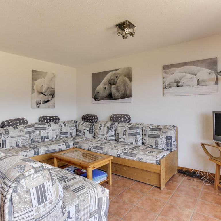Charmant appartement 4 pièces, 8 pers, proche des pistes, parking, WIFI - FR-1-411-154 - Appartement 3 Chambres - 13