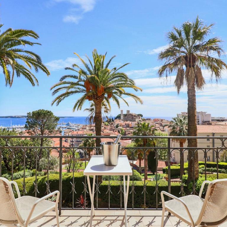 Bright Renovated and Spacious Apartment - Appartement - Vue sur Mer - 1