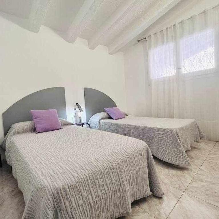 Chalet María, aire, Barbacoa jardín privado, parquing - Casa de 3 dormitorios - 12