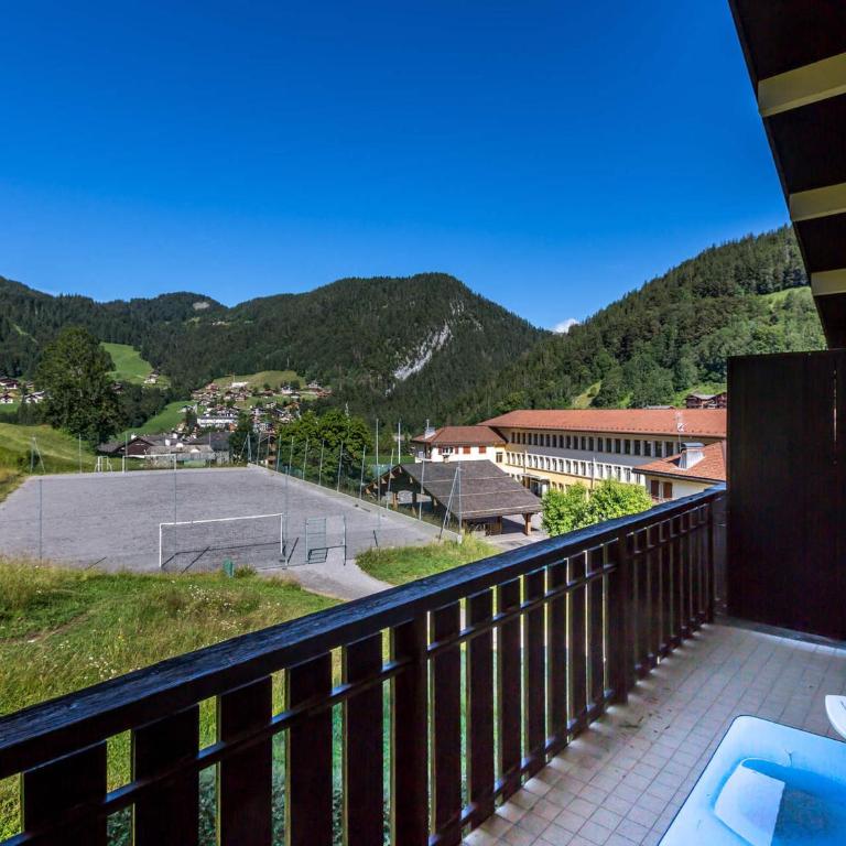Duplex 2 chambres au centre village, proche pistes, avec garage et balcon - FR-1-437-28 - Appartement (5 Adultes) - 5
