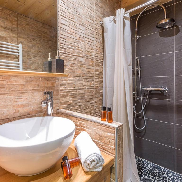 Appartement cosy 2 pièces, 4 pers, centre de La Clusaz, proche pistes, balcon et wifi - FR-1-437-52 - Apartamento (4 adultos) - 8