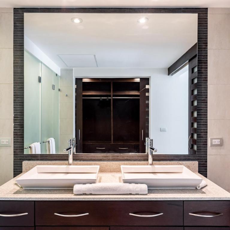 402N Casa Lucerna apts - Two-Bedroom Apartment - 7