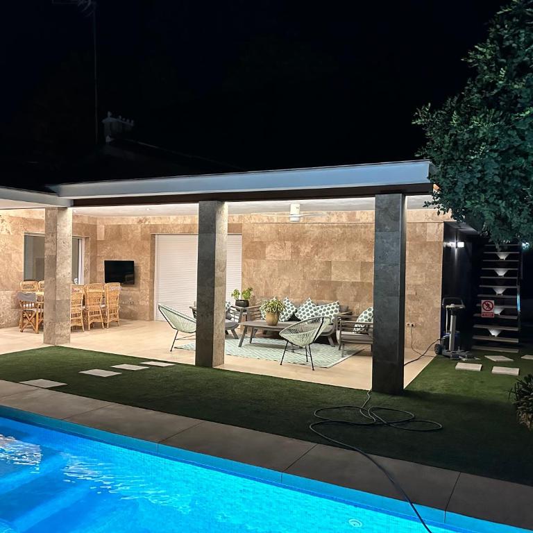 CASA VACACIONAL MÁLAGA 14 Chalet - Casa de 4 dormitorios - 7