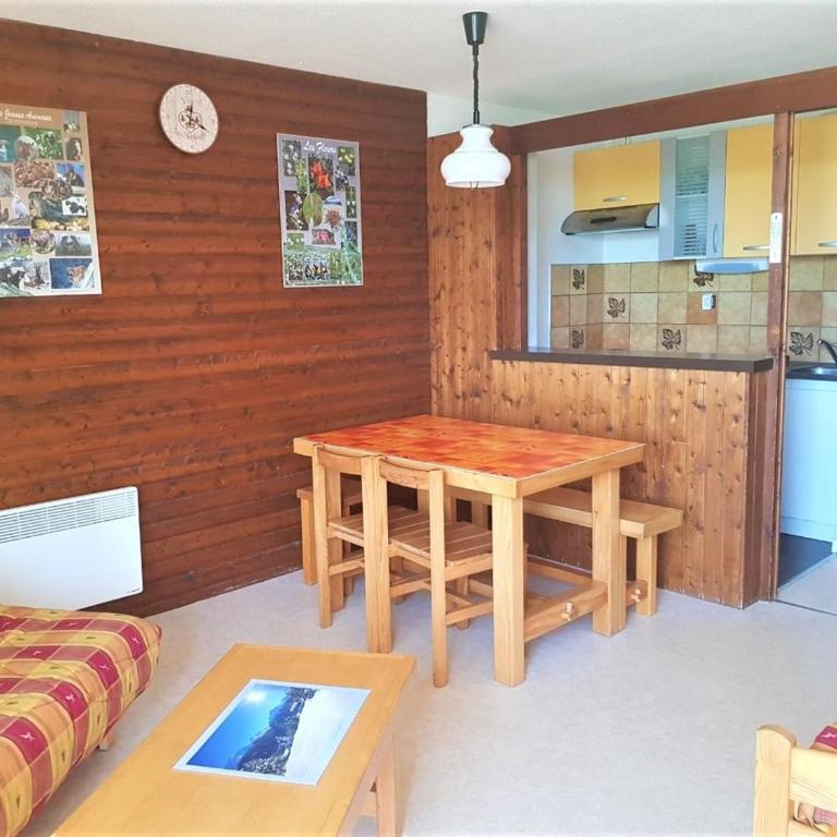 Studio cabine 4 pers, au cœur des pistes à Orcières Merlette - FR-1-636-84 - Studio - 1