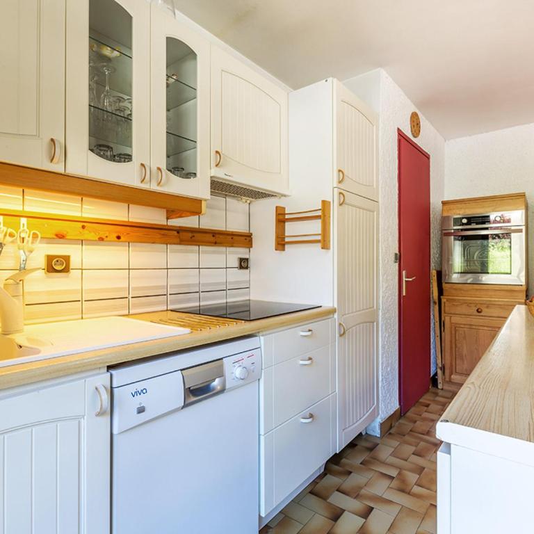 Appartement cosy, proche pistes et centre, 3 pièces, 6 pers, cheminée, balcon, parking - FR-1-437-53 - Appartement (6 Adultes) - 8