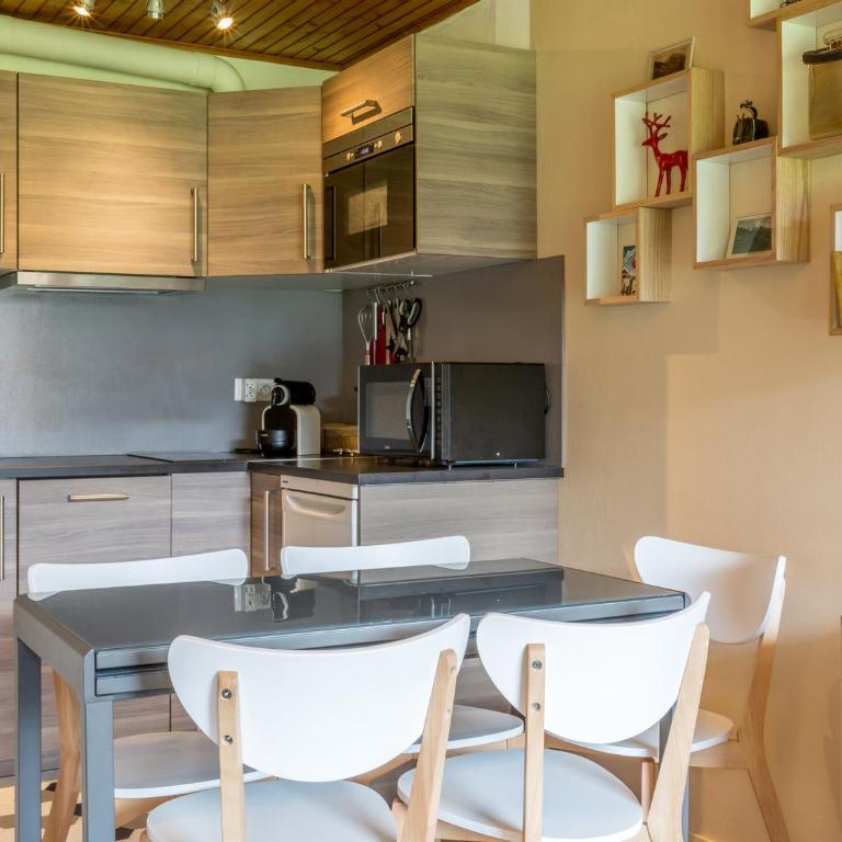 3 pièces, terrasse, parking à La Clusaz - FR-1-437-59 - Apartment (6 Adults) - 9