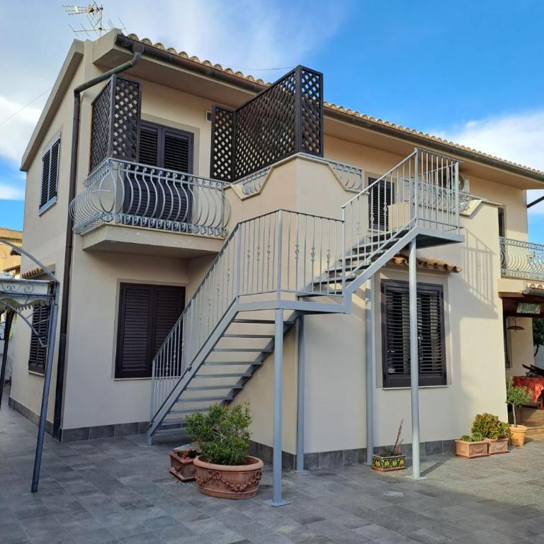 Casa Vacanze Villa Eolo - Appartamento con 2 Camere da Letto - 1