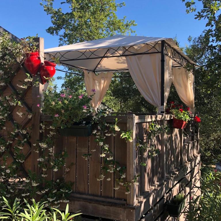 Camping de Parpaillon - Bungalow Supérieur - 1
