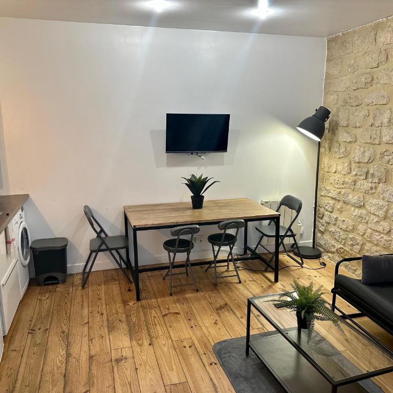 Home Sweet Home Le Chapelais Montmartre - One-Bedroom Apartment - 9