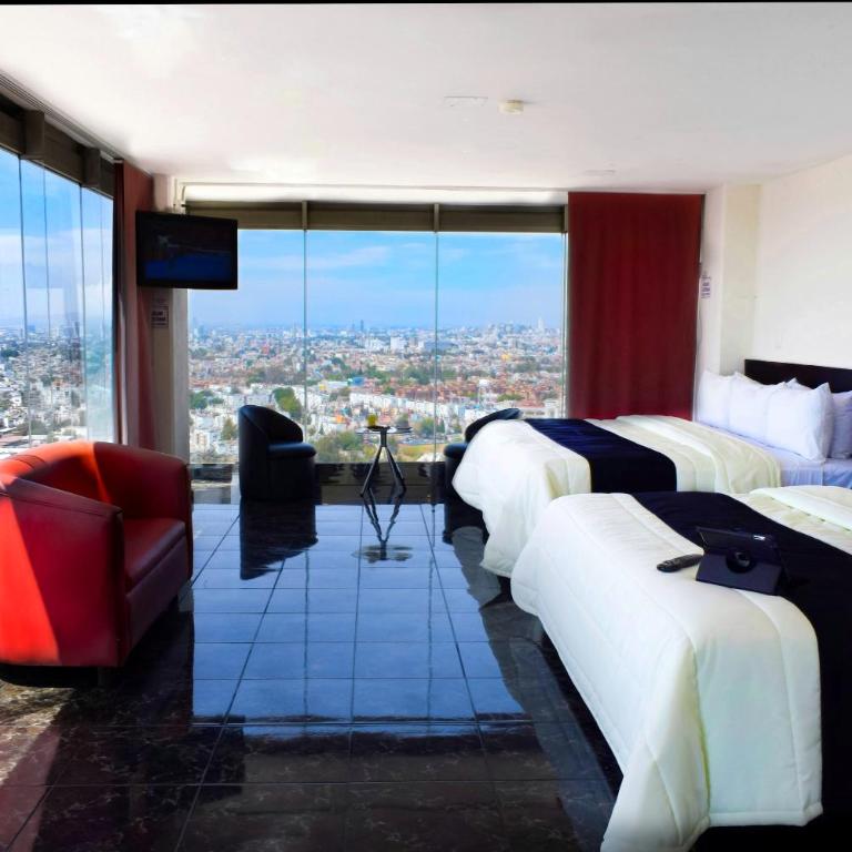 Puebla Inn Express - Suite Doble Deluxe - Cama grande - 1
