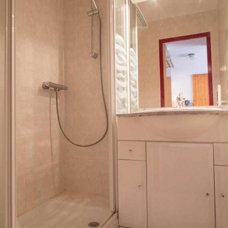 Appartement à Lanslebourg, 7 pers, près des pistes - FR-1-508-98 - Appartement (7 Adultes) - 7