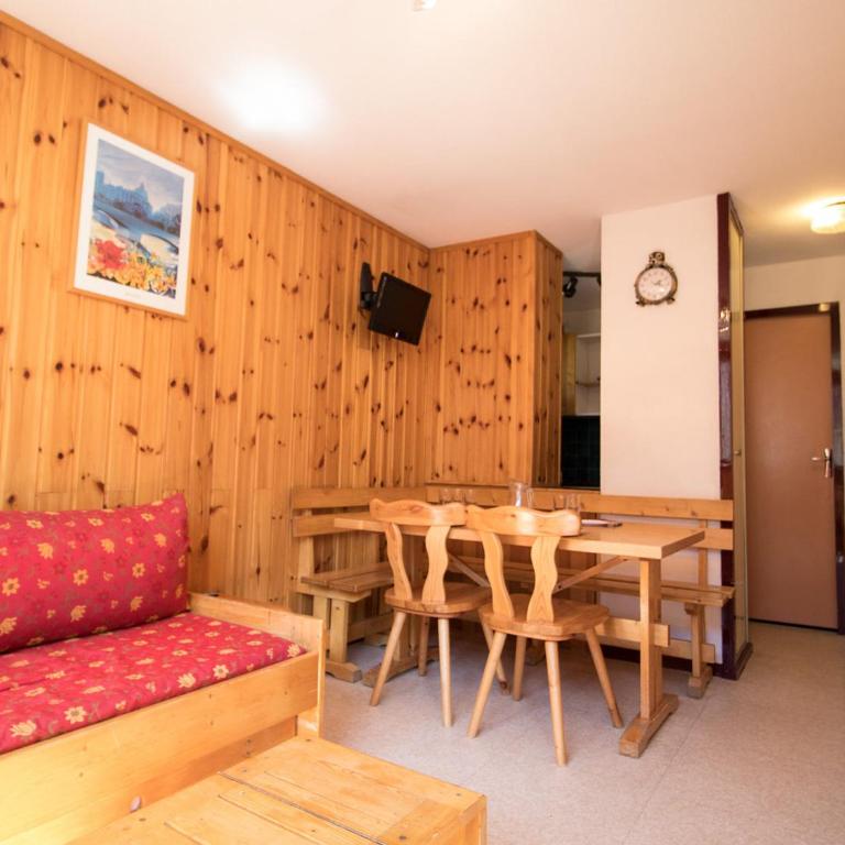 Appartement chaleureux à 300m des pistes, 5 personnes, balcon, draps, parking - FR-1-508-228 - Appartement (5 Adultes) - 5