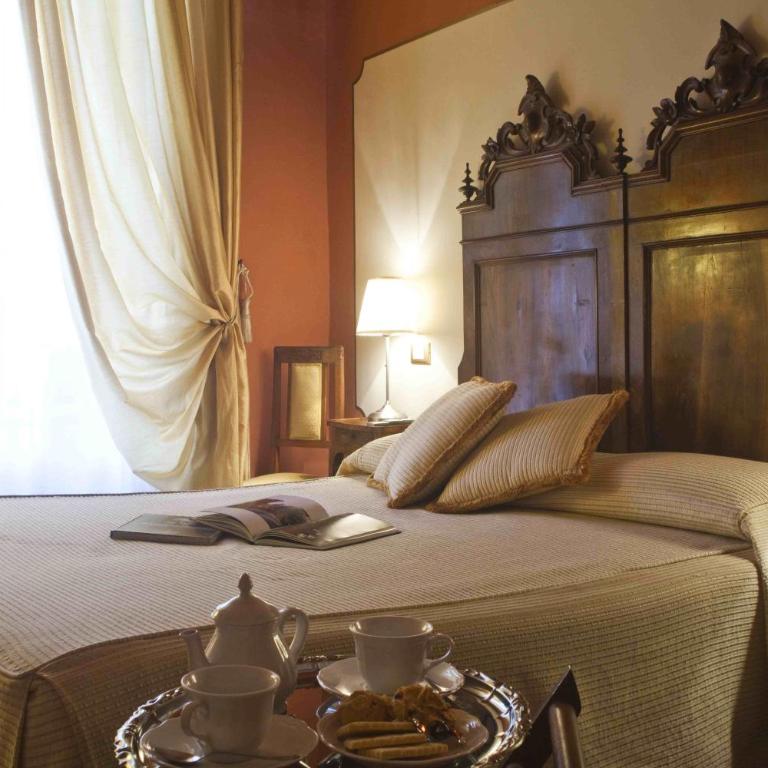 Relais San Lorenzo Historic Centre Rooms & Suites - Camera Matrimoniale - 12