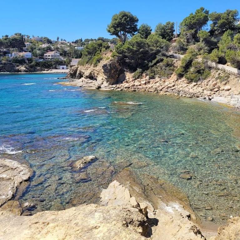 Casa Caledonia - Appartement dans villa avec jardin arboré et piscine à 500 M de la mer - Apartamento - Planta baja - 39