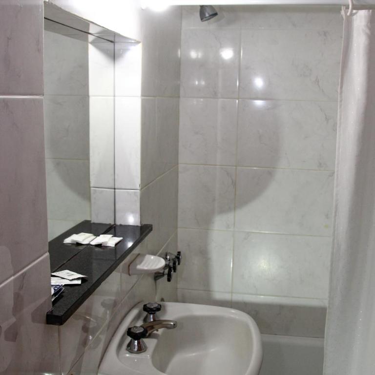 Hotel Neptuno - Habitación Triple Estándar - 4