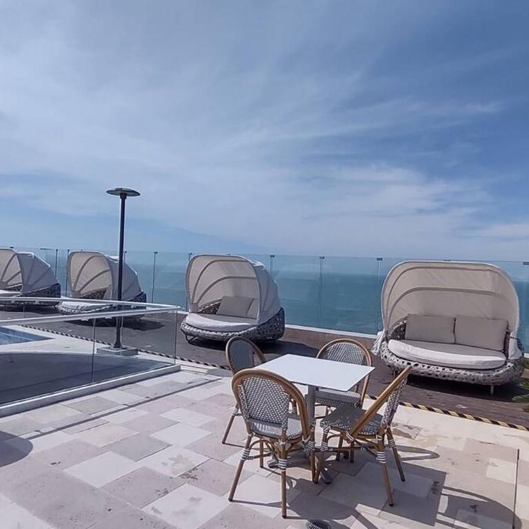 Centro de Convenciones Hotel de las Americas Edificio Spiaggia Di Cartagena EN VENTA - Two-Bedroom Apartment with Garden View - 15