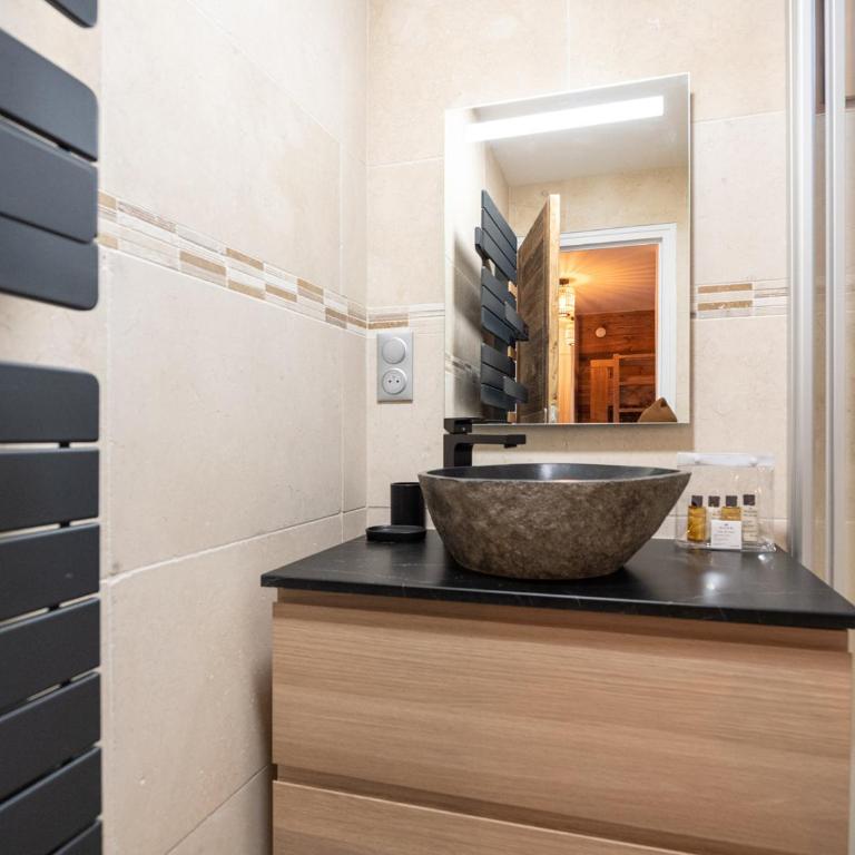 Appartement rénové coeur Alpe d'Huez avec parking et wifi - Appartamento con 1 Camera da Letto - 8