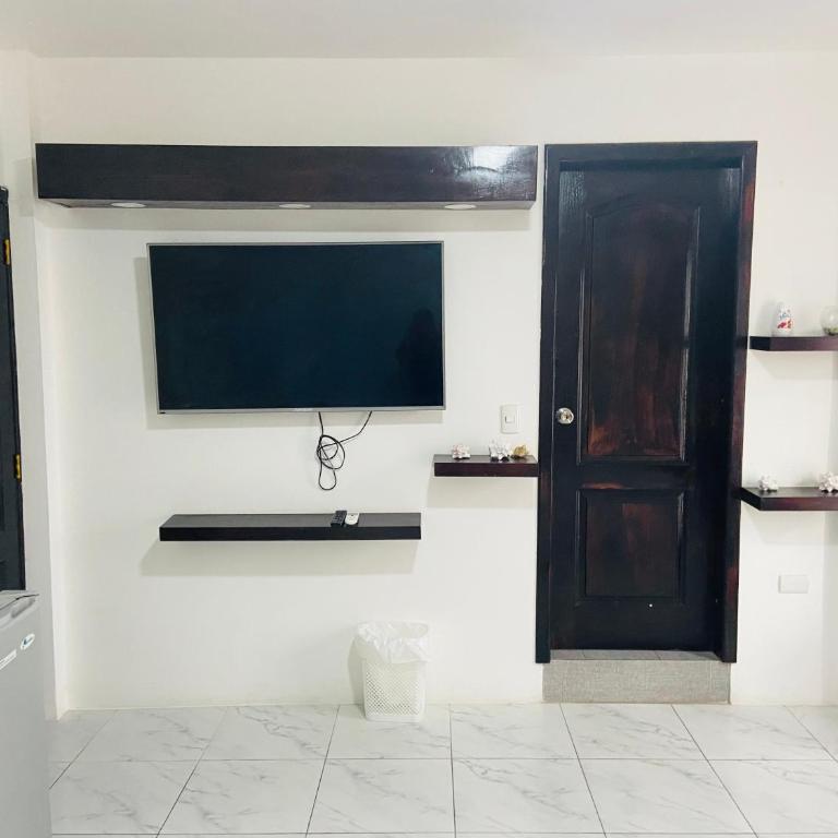 Carpao Lodging Galapagos - Double Room with Balcony - 5