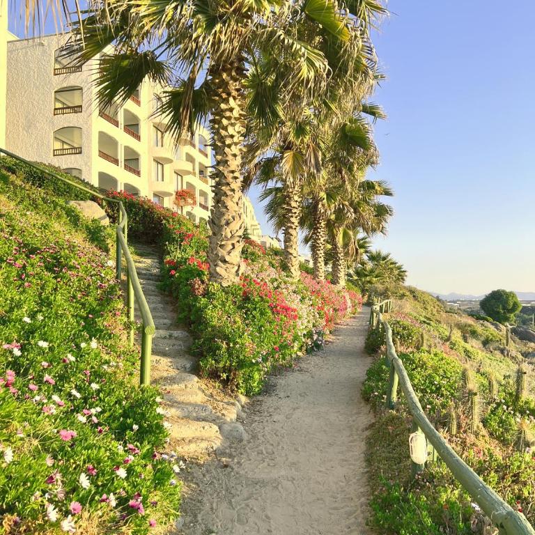 *1era Línea 1er Piso* Jardín, Playa, Piscinas 6p - Apartamento de 2 dormitorios - 42