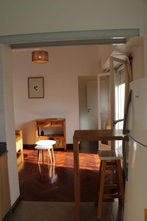 Departamento céntrico, tranquilo y luminoso - Apartamento de 1 dormitorio - 20