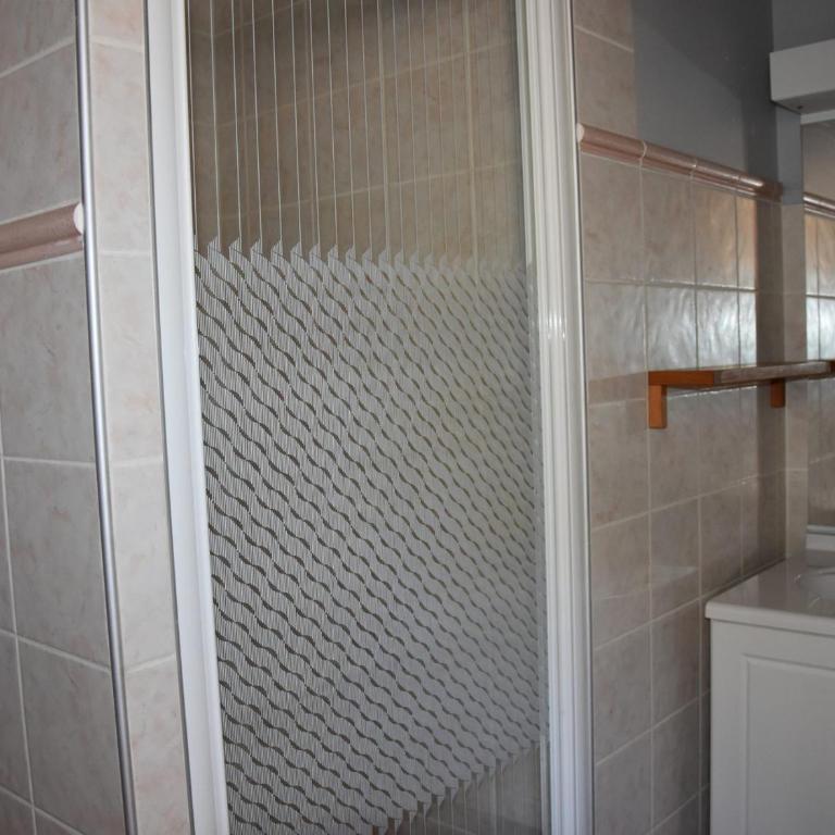 Chalet spacieux près de la forêt avec parking privé - FR-1-464-176 - Chalet de 3 dormitorios - 11
