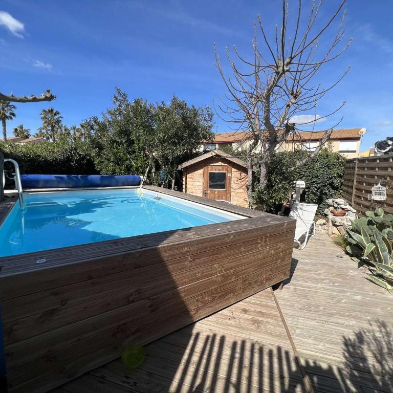 Maison avec Piscine Privée, Proche Plage et Commerces, Jardin et Terrasse, 6 Pers - FR-1-701-61 - Casa - 1