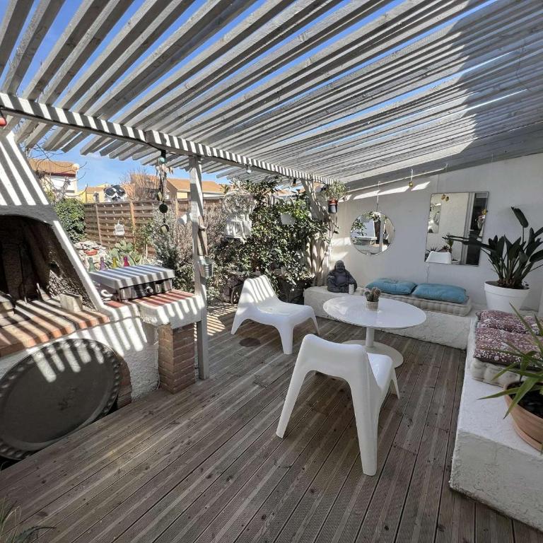 Maison avec Piscine Privée, Proche Plage et Commerces, Jardin et Terrasse, 6 Pers - FR-1-701-61 - Casa - 5