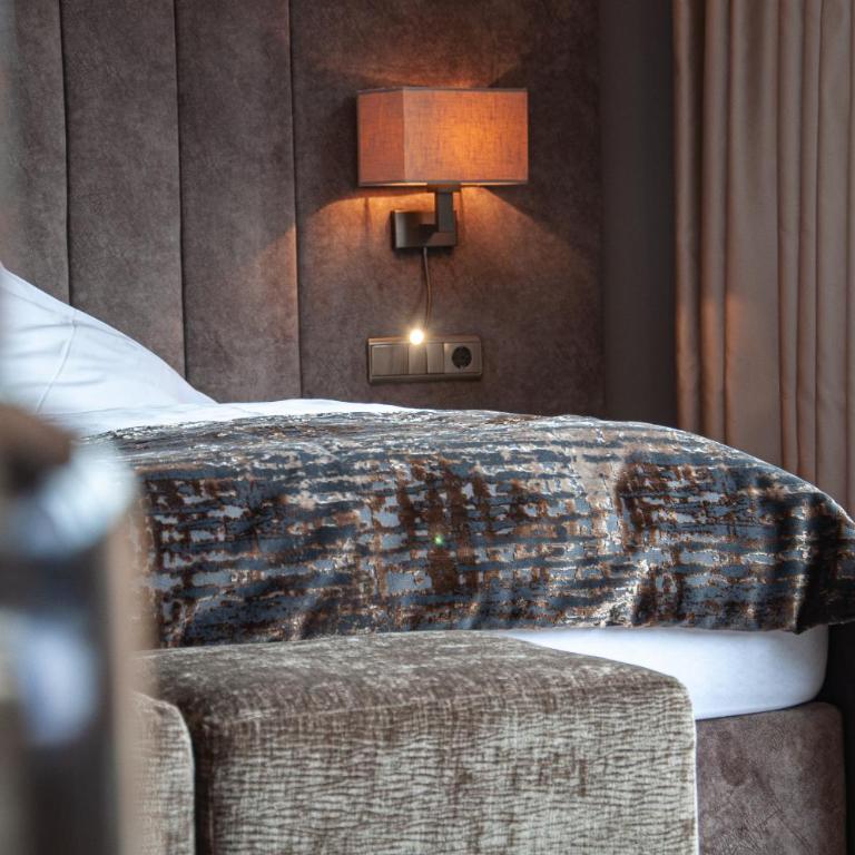 Klein Fein Hotel Anderlahn - Doppelzimmer mit Balkon - 4